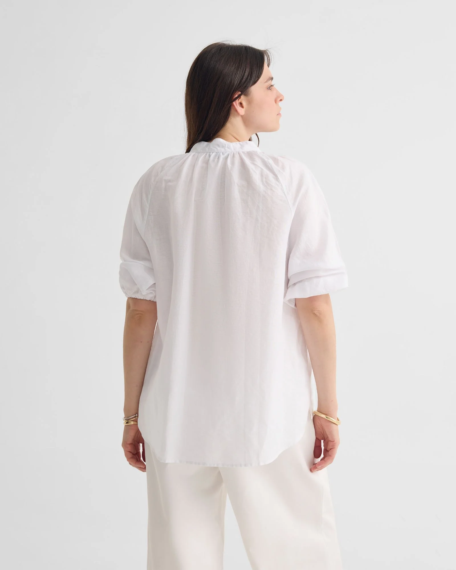 Annika Washed Linen Shirt - Image 10