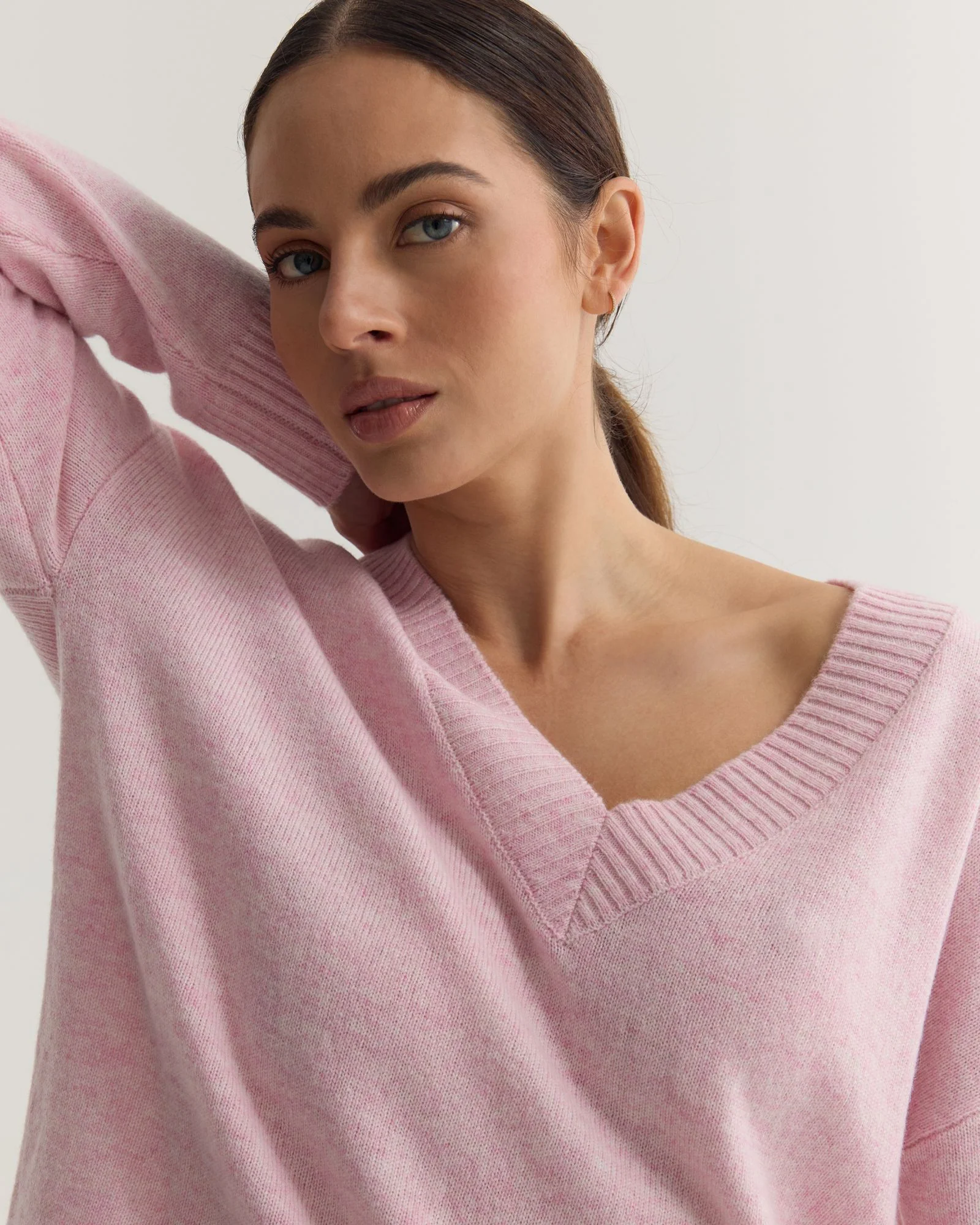 Astrid V Neck - Image 15