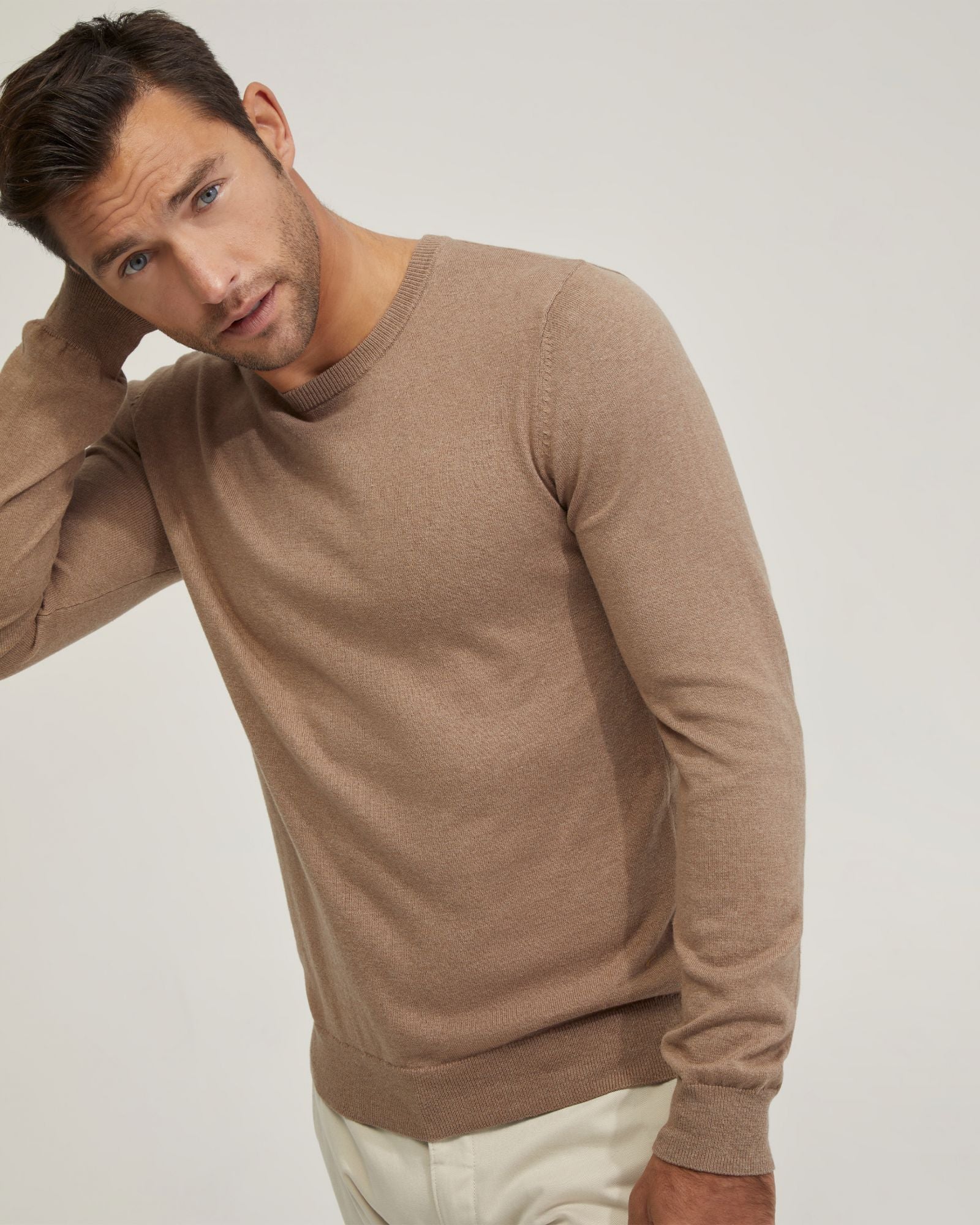 Basic Crew Neck Cashmere Blend Top - Image 10
