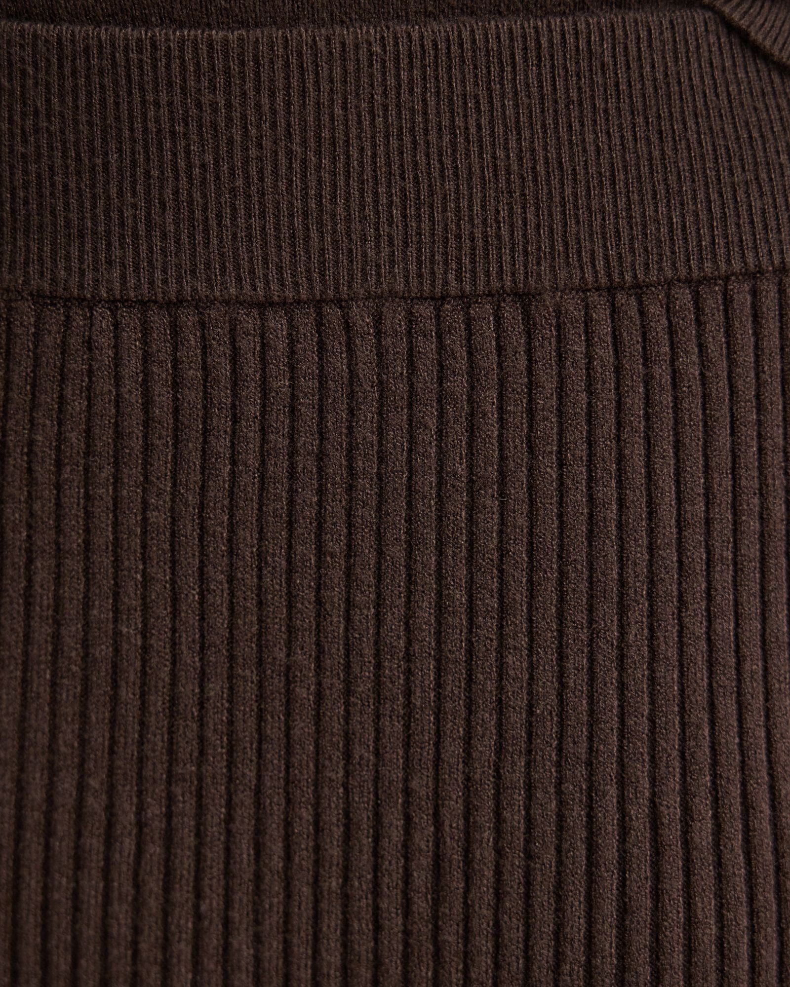 Belle Rib Knitted Skirt - Image 14