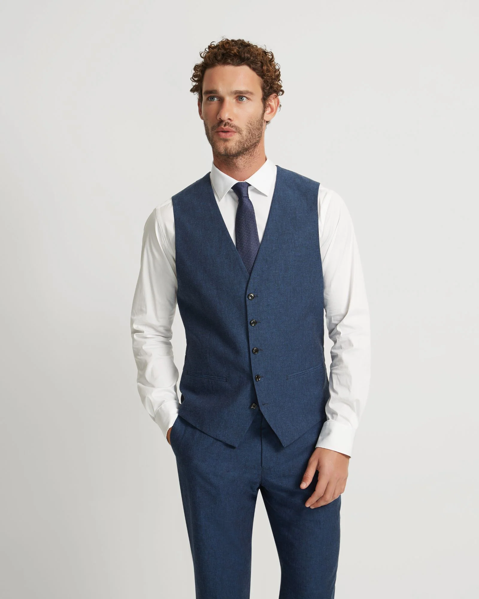 Butterworth Linen Blend Waistcoat - Image 4