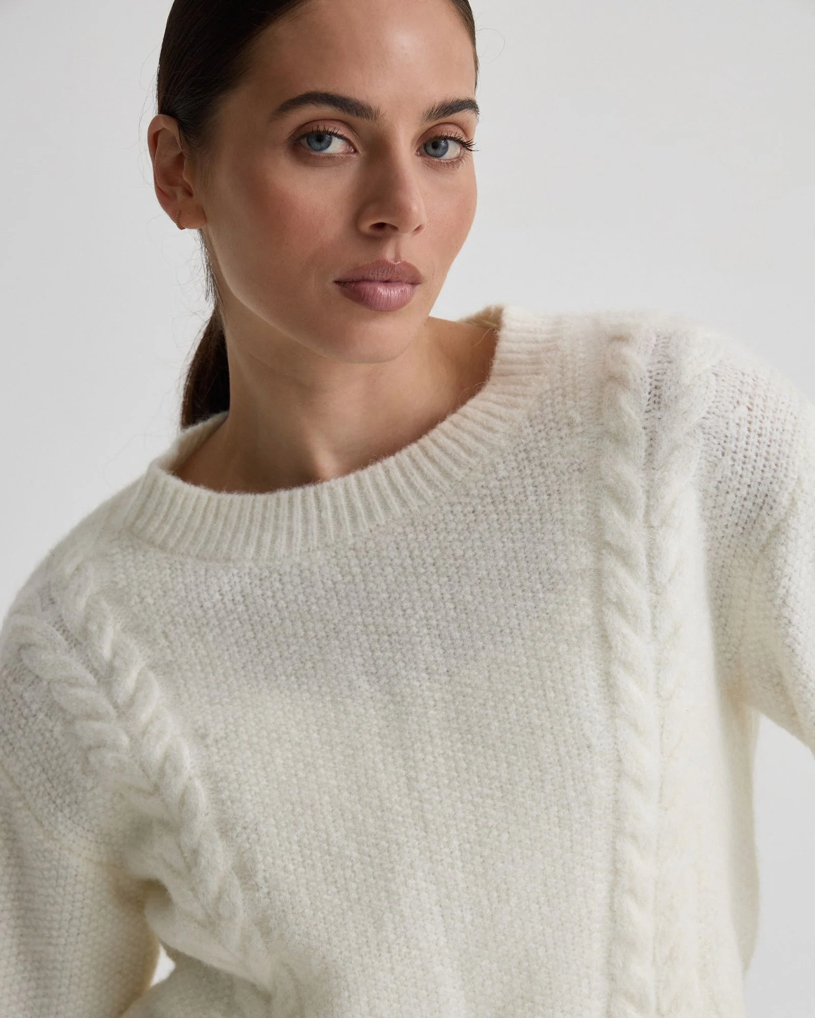 Carla Cable Knit - Image 10