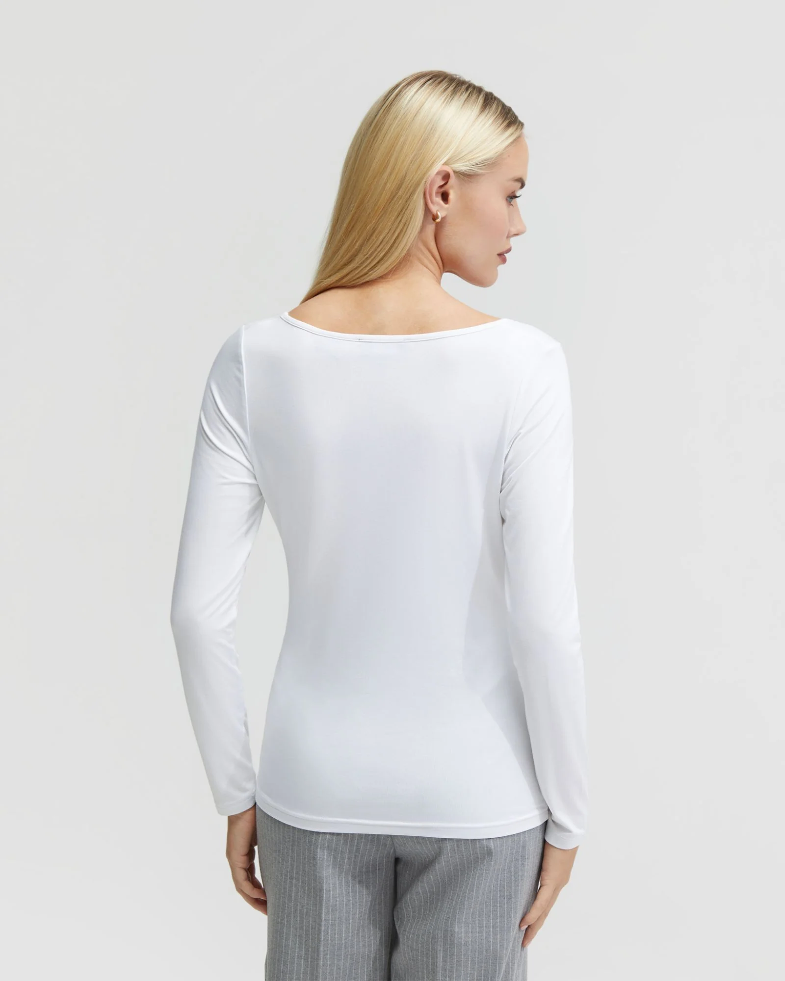 Cassie Square Neck Long Sleeve T-Shirt - Image 16