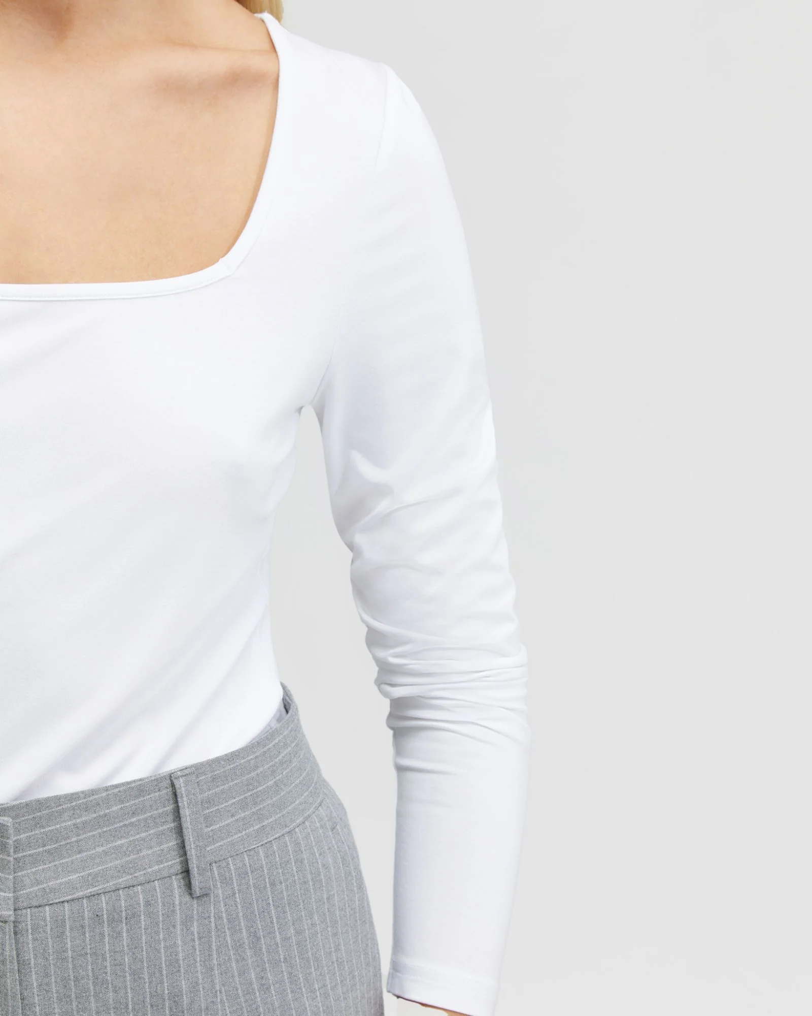 Cassie Square Neck Long Sleeve T-Shirt - Image 19