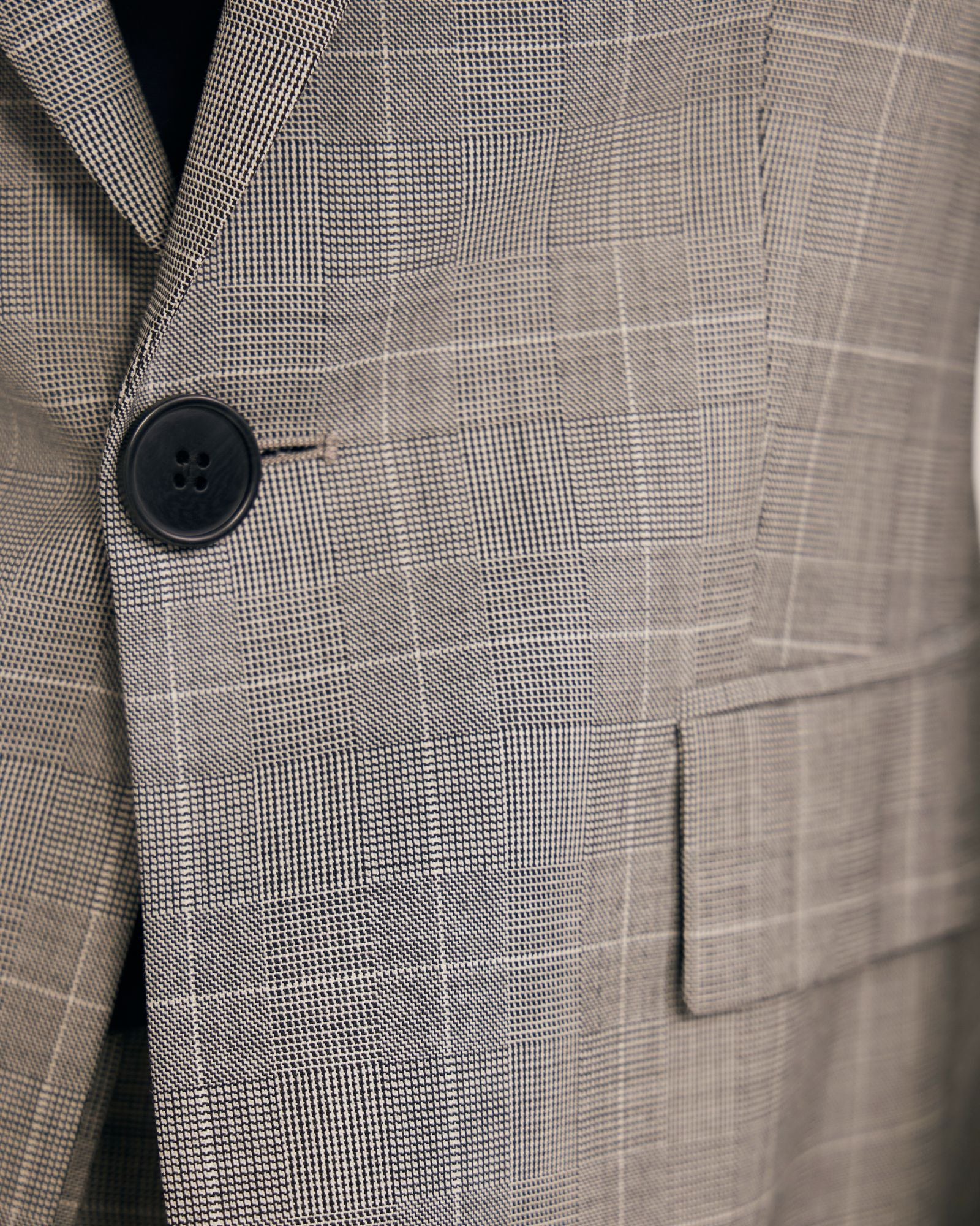 Ebony Pure Wool Suit Jacket - Image 7