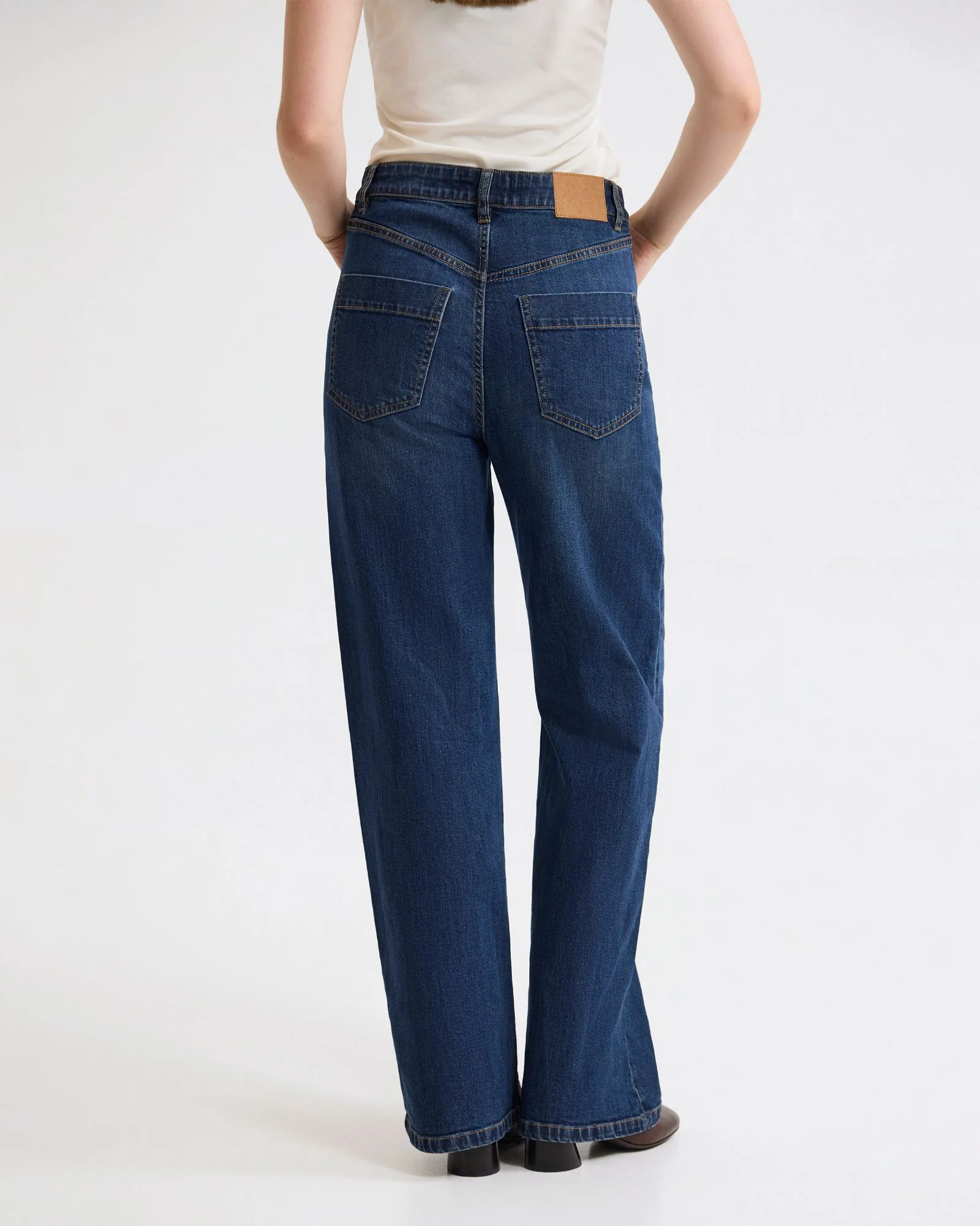 Farah Stretch Denim Jeans - Image 4