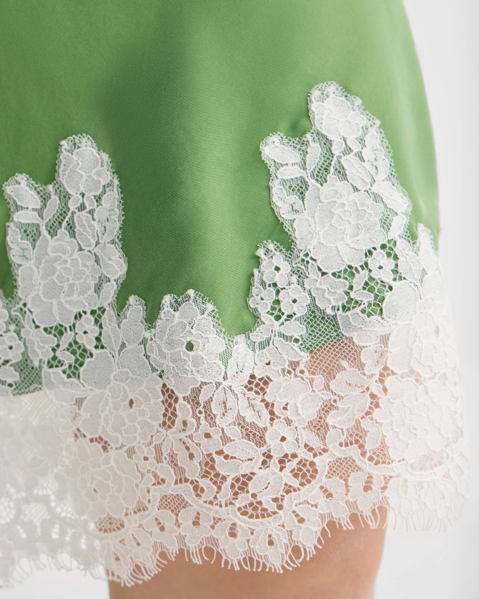 Frieda Lace Trim Skirt - Image 7