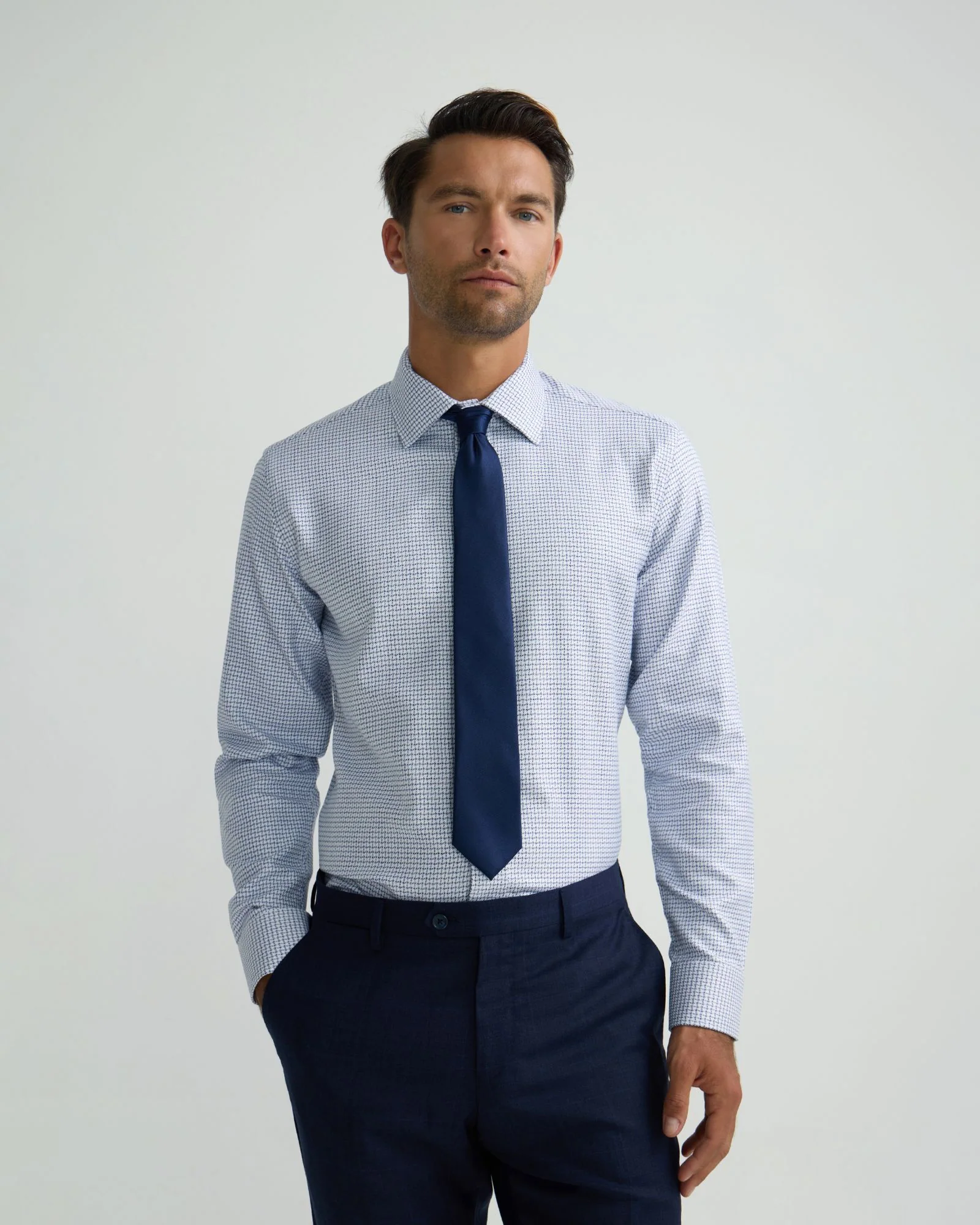 Islington Classic Cotton Shirt - Image 4