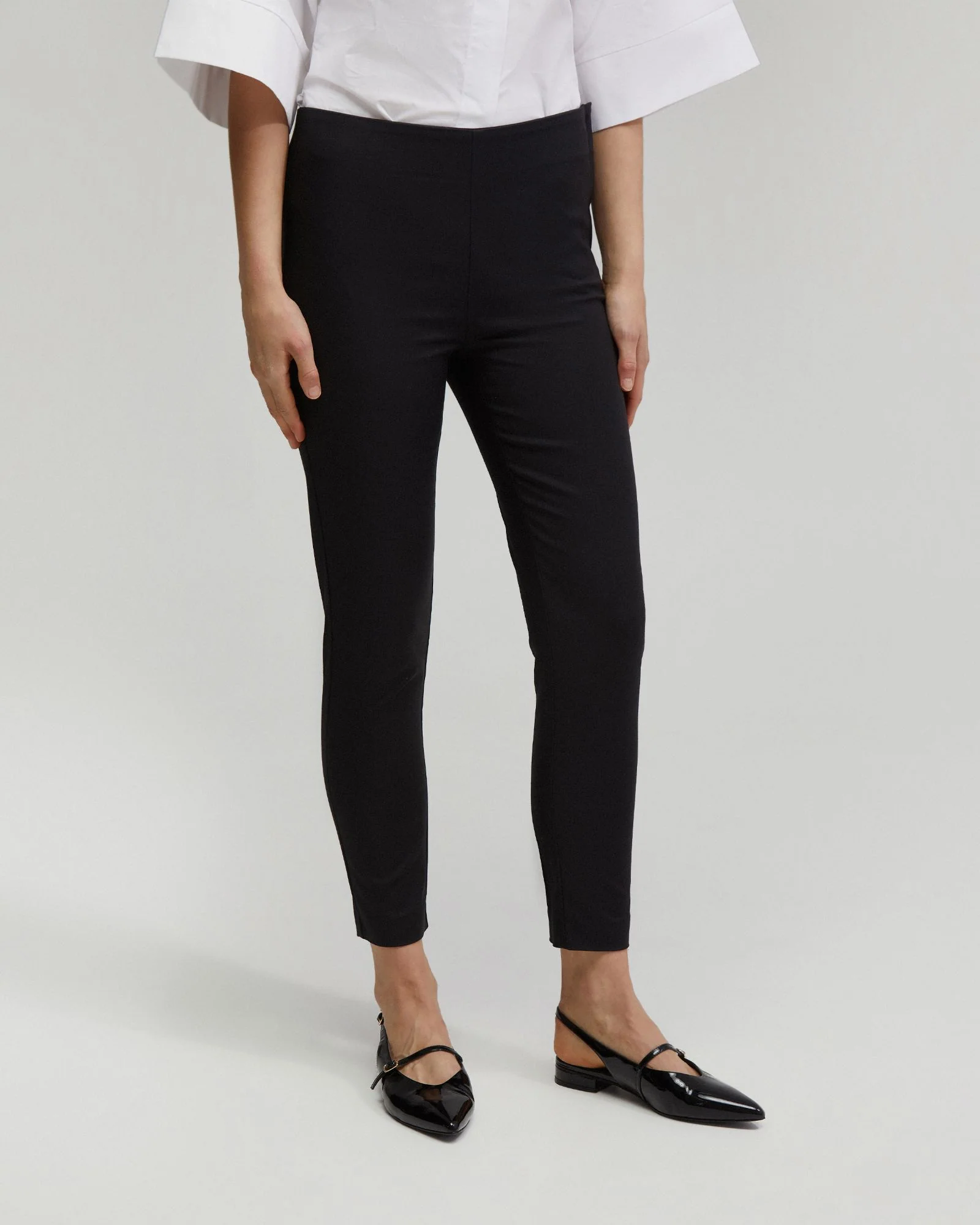Jackie Cropped Pants - Image 9