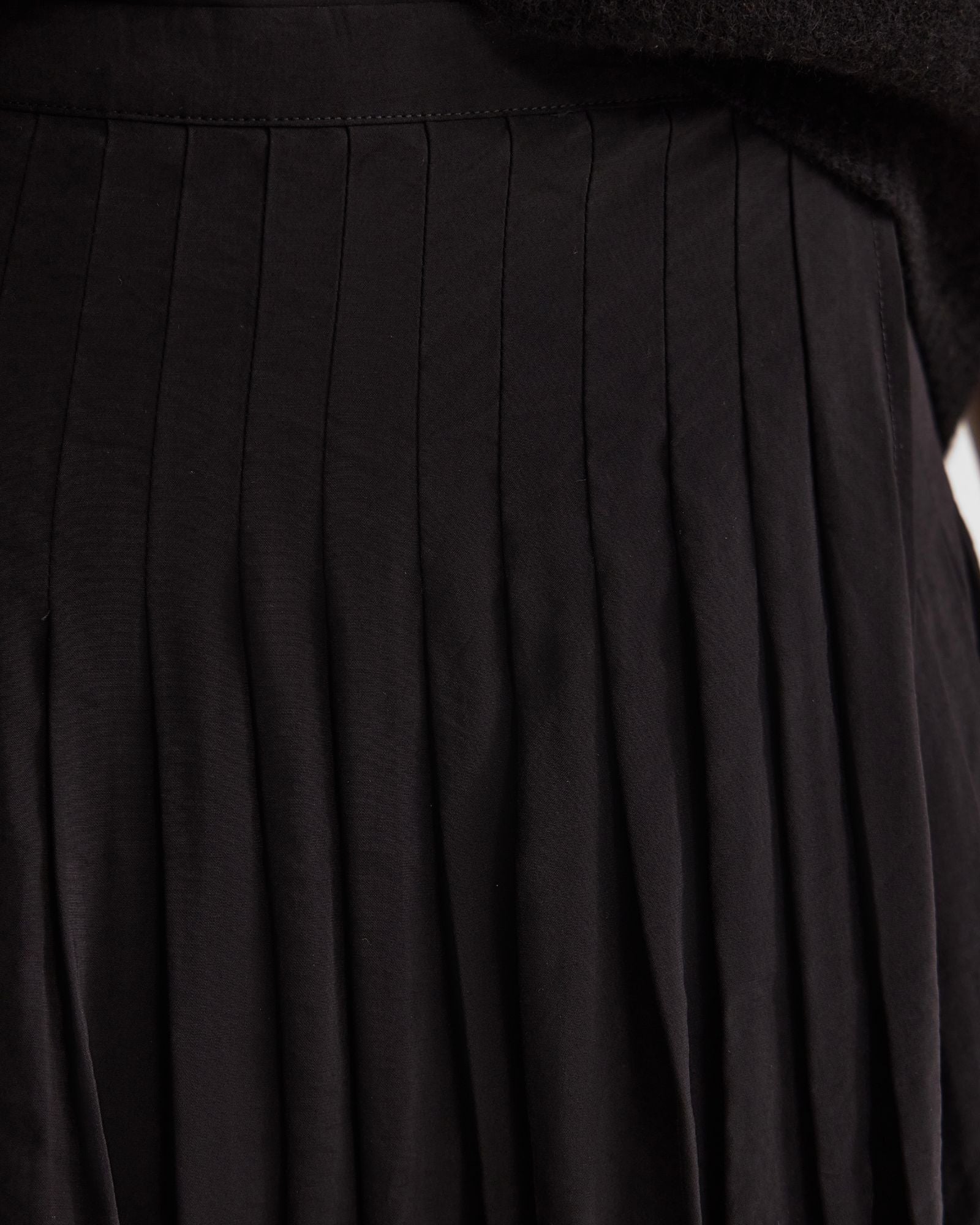 Lauren Pleated Skirt - Image 7
