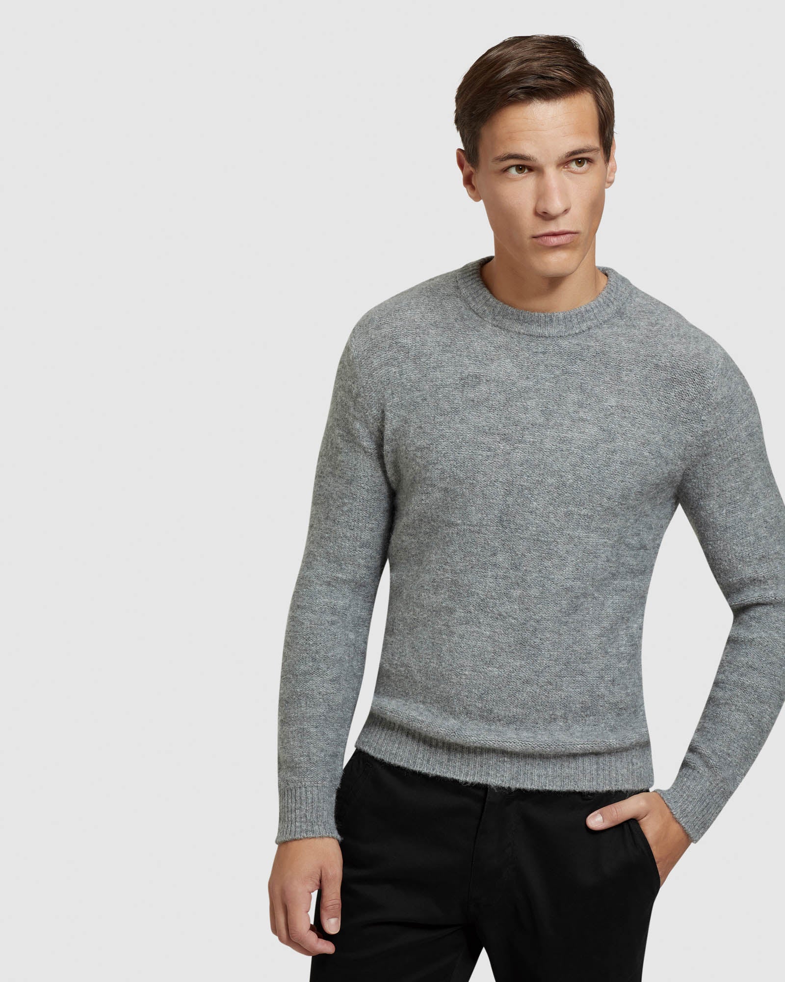 Leo Soft Crew Neck Knit - Image 8