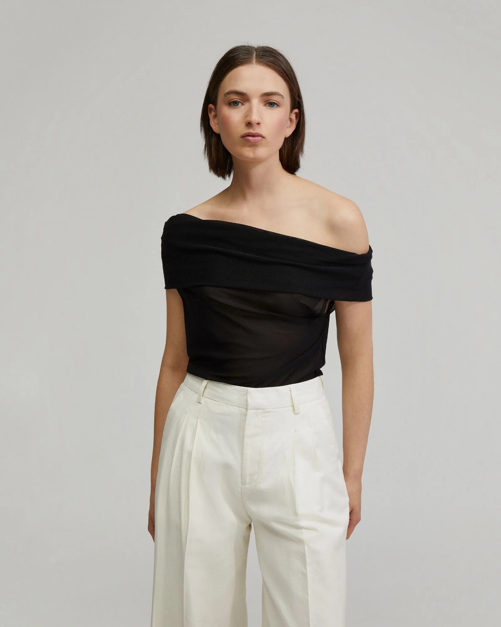 Nia Mesh Off-Shoulder Top - Image 20