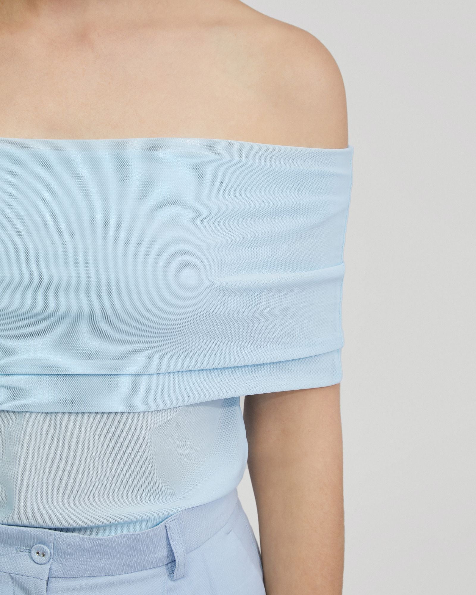 Nia Mesh Off-Shoulder Top - Image 6