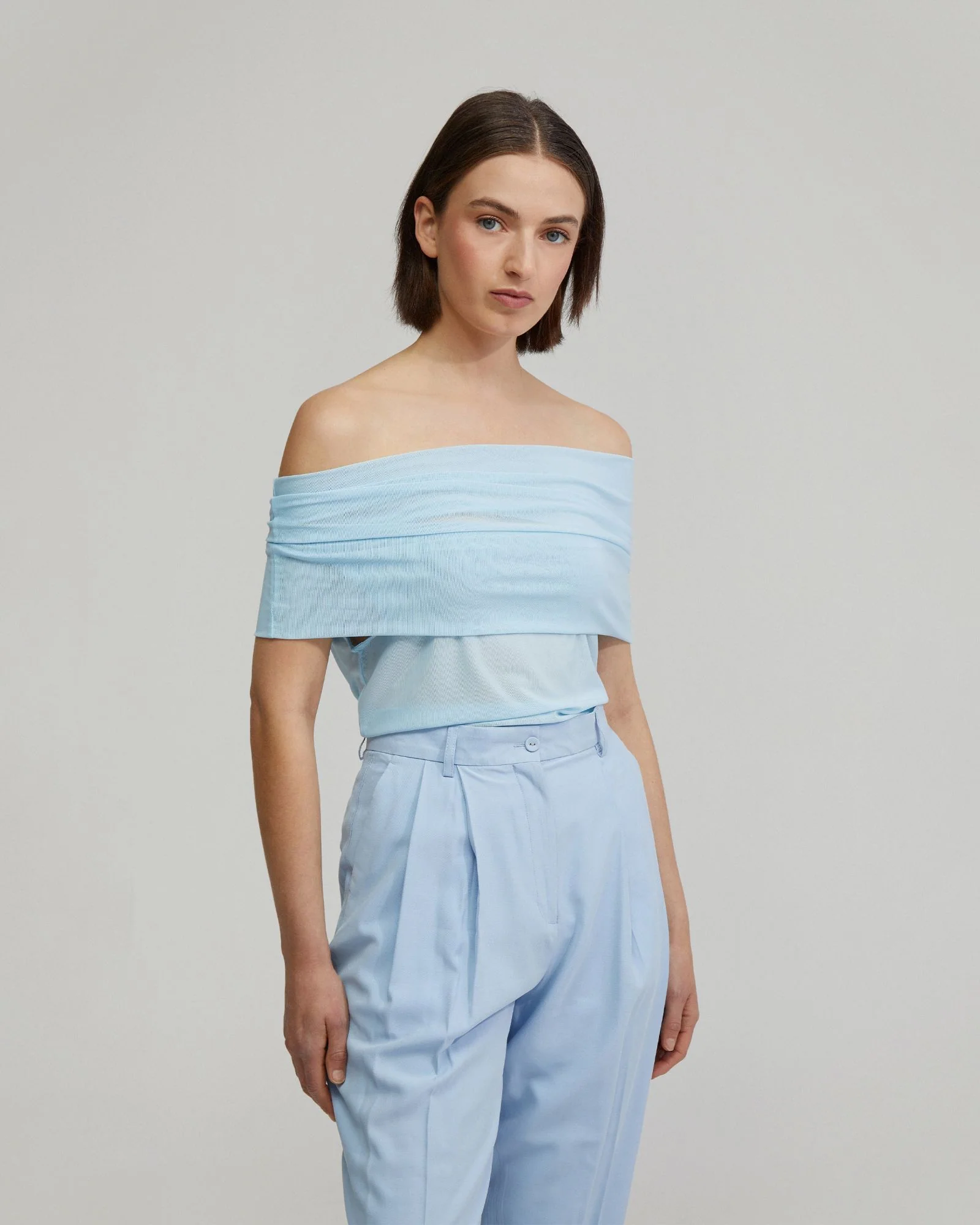 Nia Mesh Off-Shoulder Top - Image 9