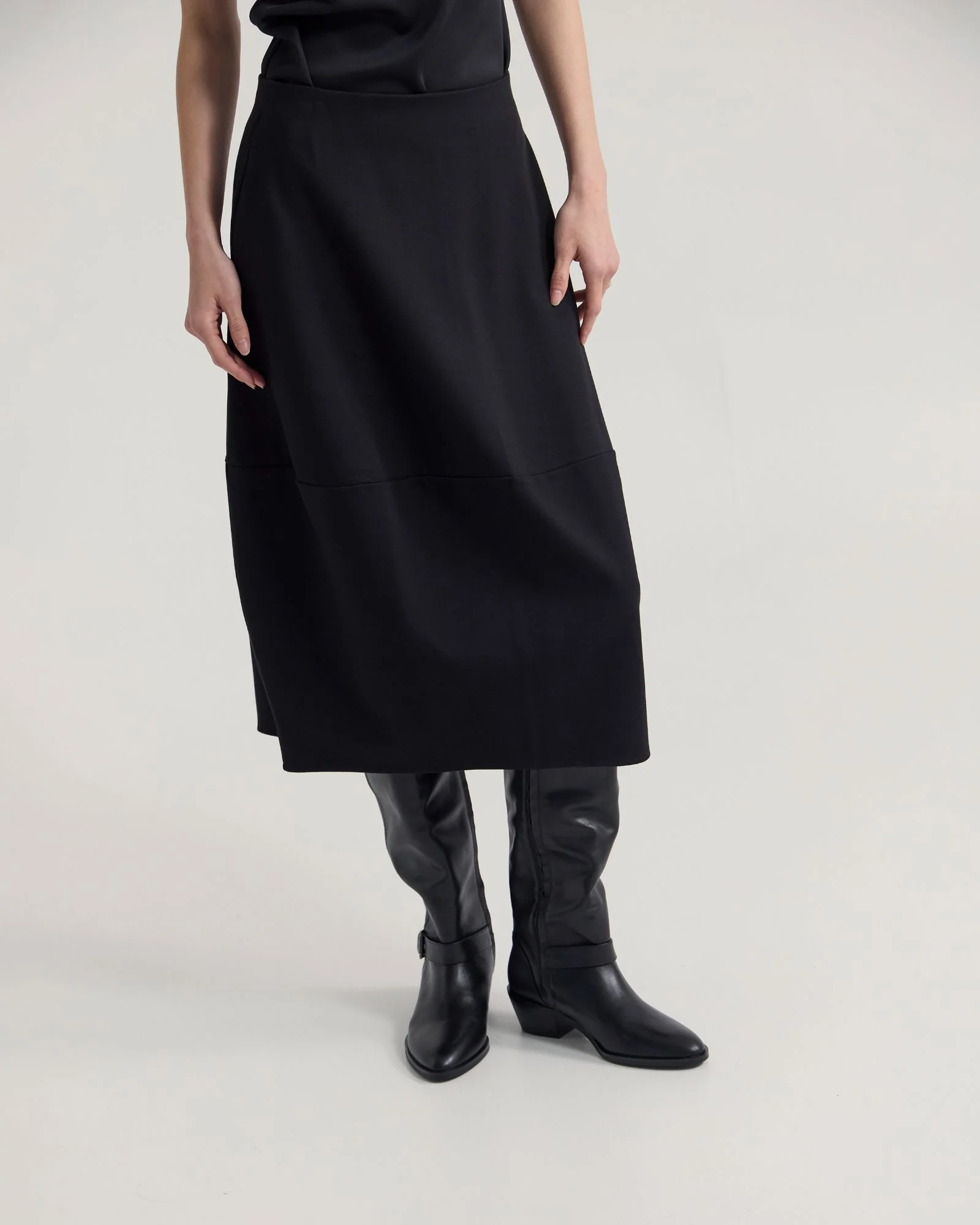 Sybil Stretch Knit Skirt - Image 4
