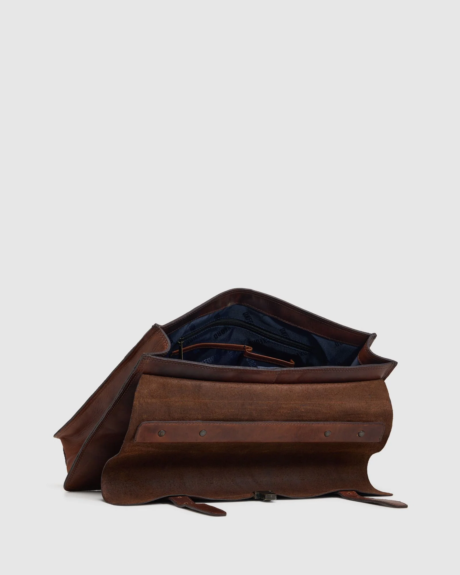 Traveller Briefcase - Image 4